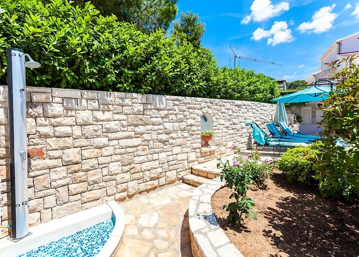 Seaside Family Friendly House With A Swimming Pool Grscica, Korcula - 23487 度假居 Blato (Korcula)