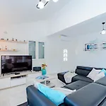 펜션 Seaside Family Friendly House With A Swimming Pool Grscica, Korcula - 23487 Blato (Korcula)