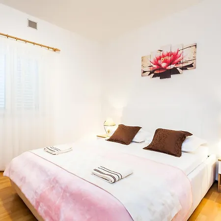 Seaside Family Friendly House With A Swimming Pool Grscica, Korcula - 23487 Blato (Korcula)