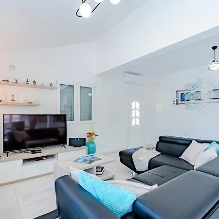 بيت للعطل Seaside Family Friendly House With A Swimming Pool Grscica, Korcula - 23487 Blato (Korcula)