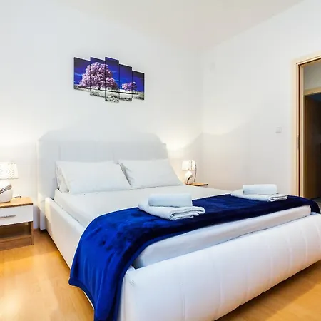 بيت للعطل Seaside Family Friendly House With A Swimming Pool Grscica, Korcula - 23487 *