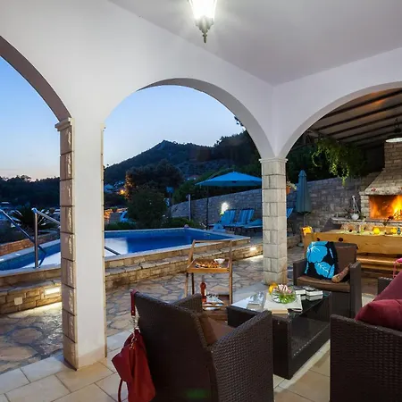 Seaside Family Friendly House With A Swimming Pool Grscica, Korcula - 23487 بيت للعطل Blato (Korcula)