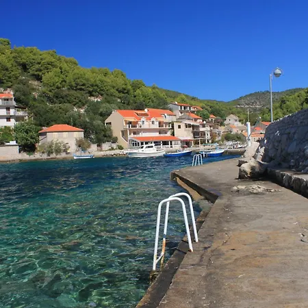 Seaside Family Friendly House With A Swimming Pool Grscica, Korcula - 23487 بيت للعطل Blato (Korcula)