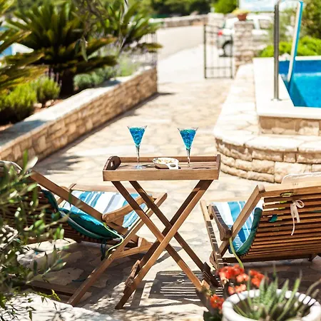 Seaside Family Friendly House With A Swimming Pool Grscica, Korcula - 23487 Blato