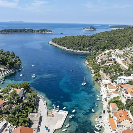 Seaside Family Friendly House With A Swimming Pool Grscica, Korcula - 23487 بيت للعطل Blato (Korcula)