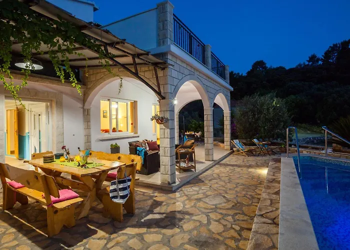 Seaside Family Friendly House With A Swimming Pool Grscica, Korcula - 23487 Hébergement de vacances